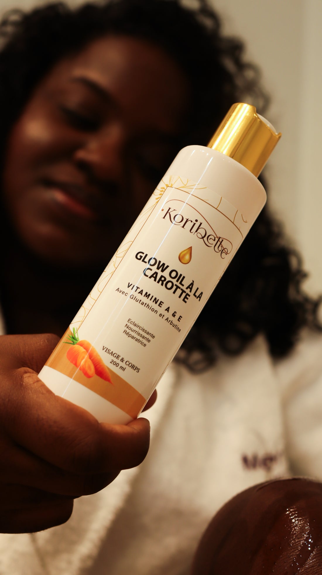 Maxi glow oil à base de carotte